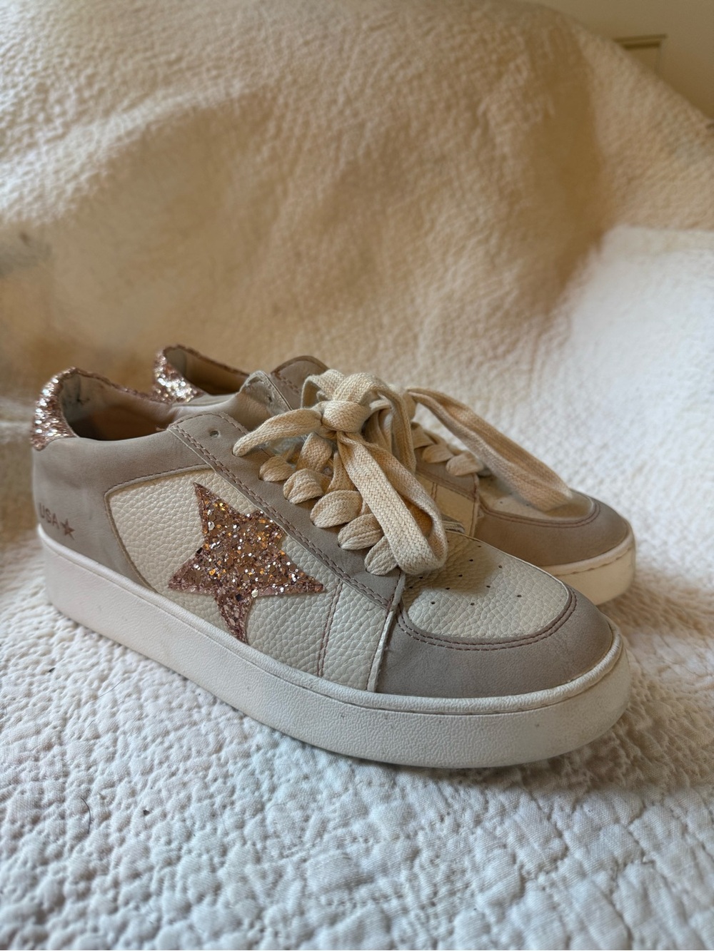 Oasis Society Rose Gold Glitter Star Low Top Sneakers Women’s Size 6